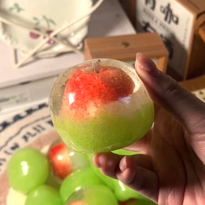 Apple Smoothie（The Red Apple Is Solid）