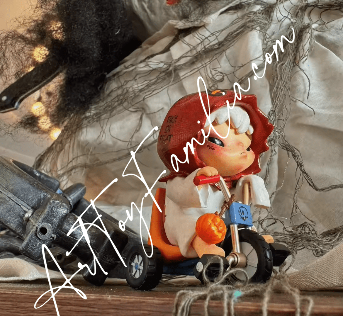 hirono-halloween-figurines-POP MART hirono