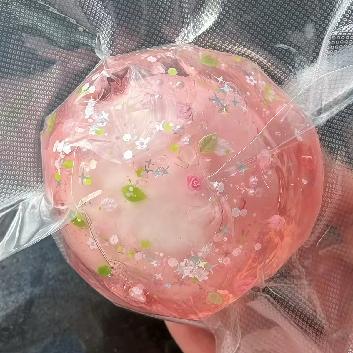 Sakura Crispy Stress Ball Cracking Wax Ball