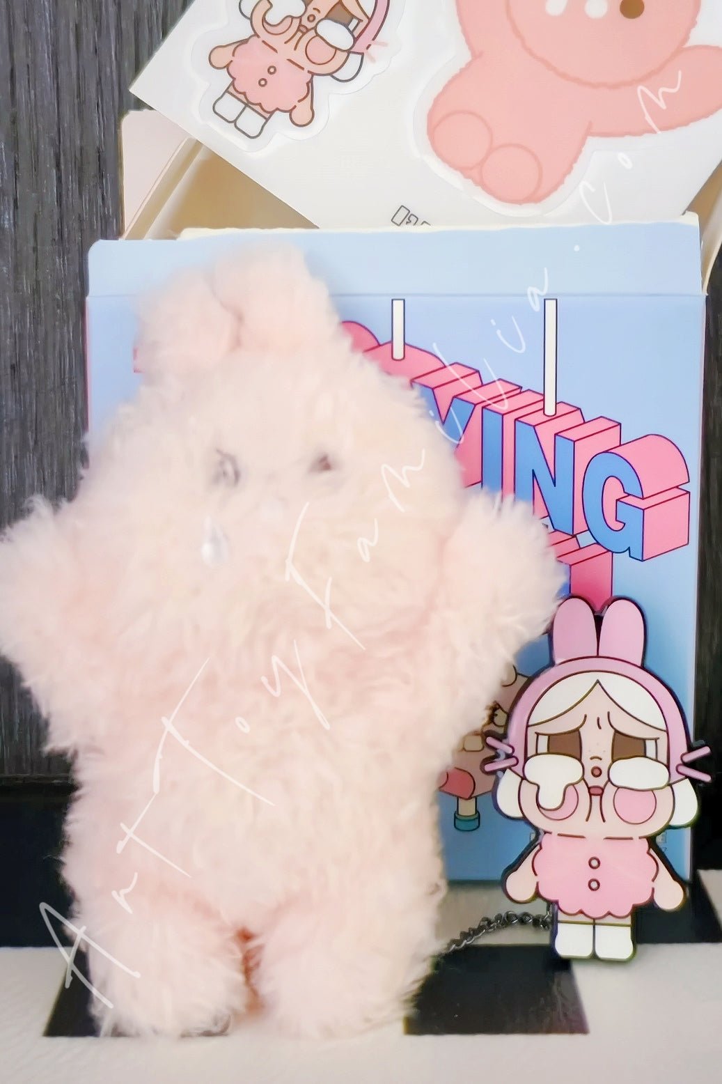 crybaby-crying-again-series-plush-badge-POP Mart Crybaby