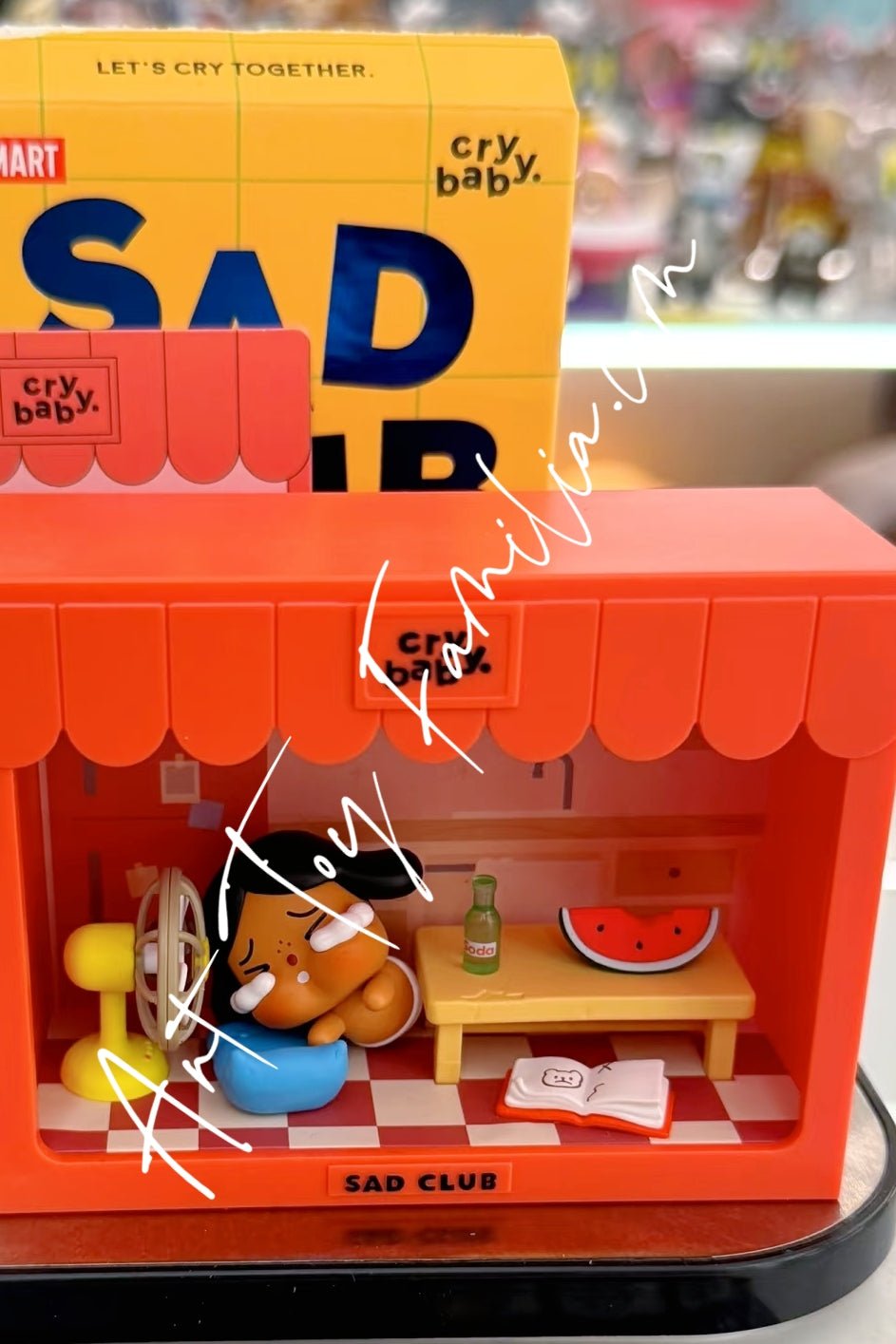 crybaby-sad-clunb-series-scene-sets-POP Mart Crybaby