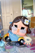 crybaby-tuk-tuk-figurine-POP Mart Crybaby