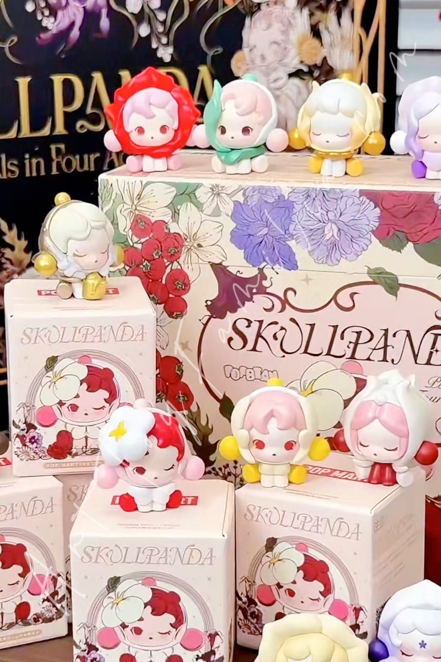 POP MART Pop Bean Skullpanda Petals in Four Acts Series