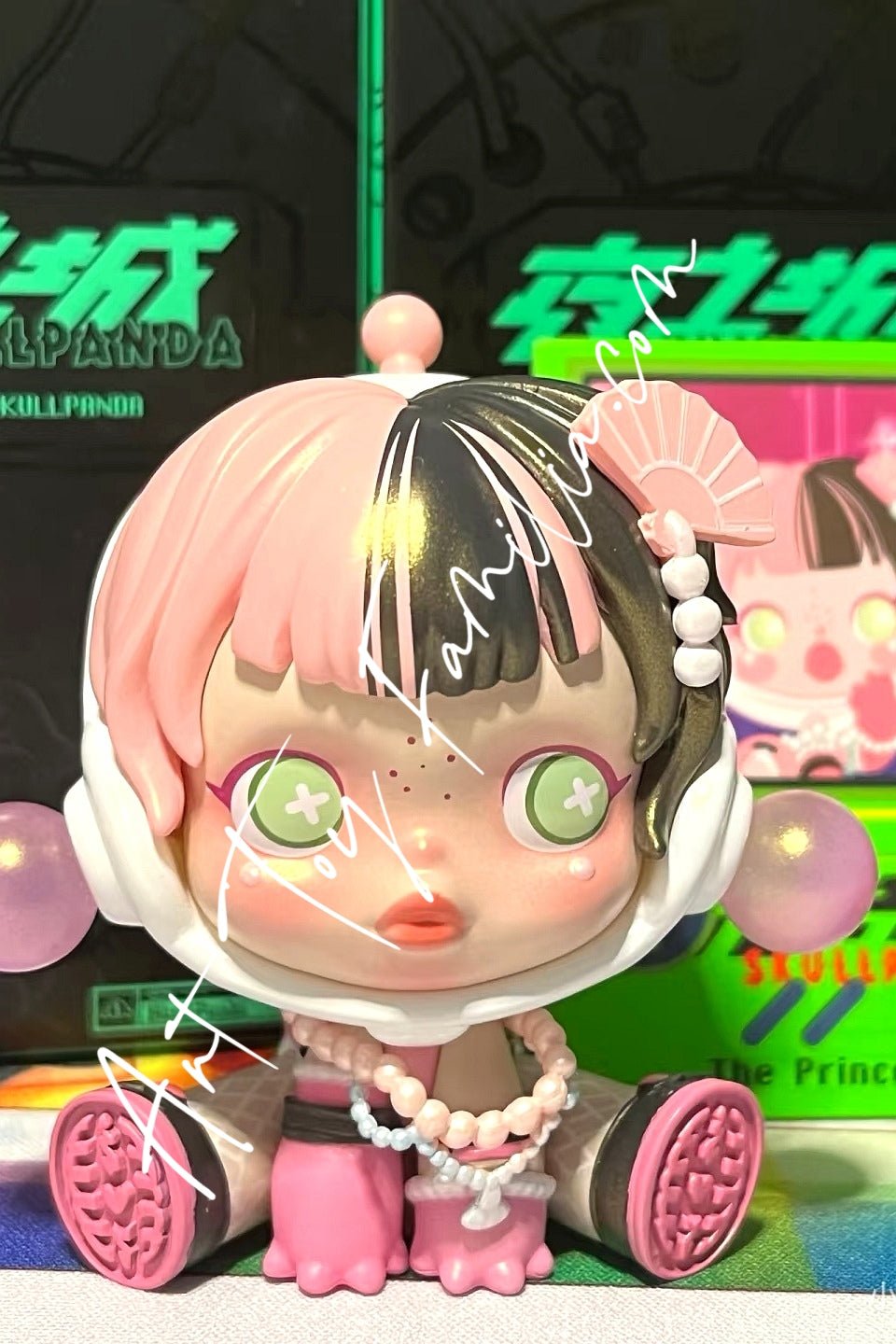 POP MART Skullpanda City Of Night Series