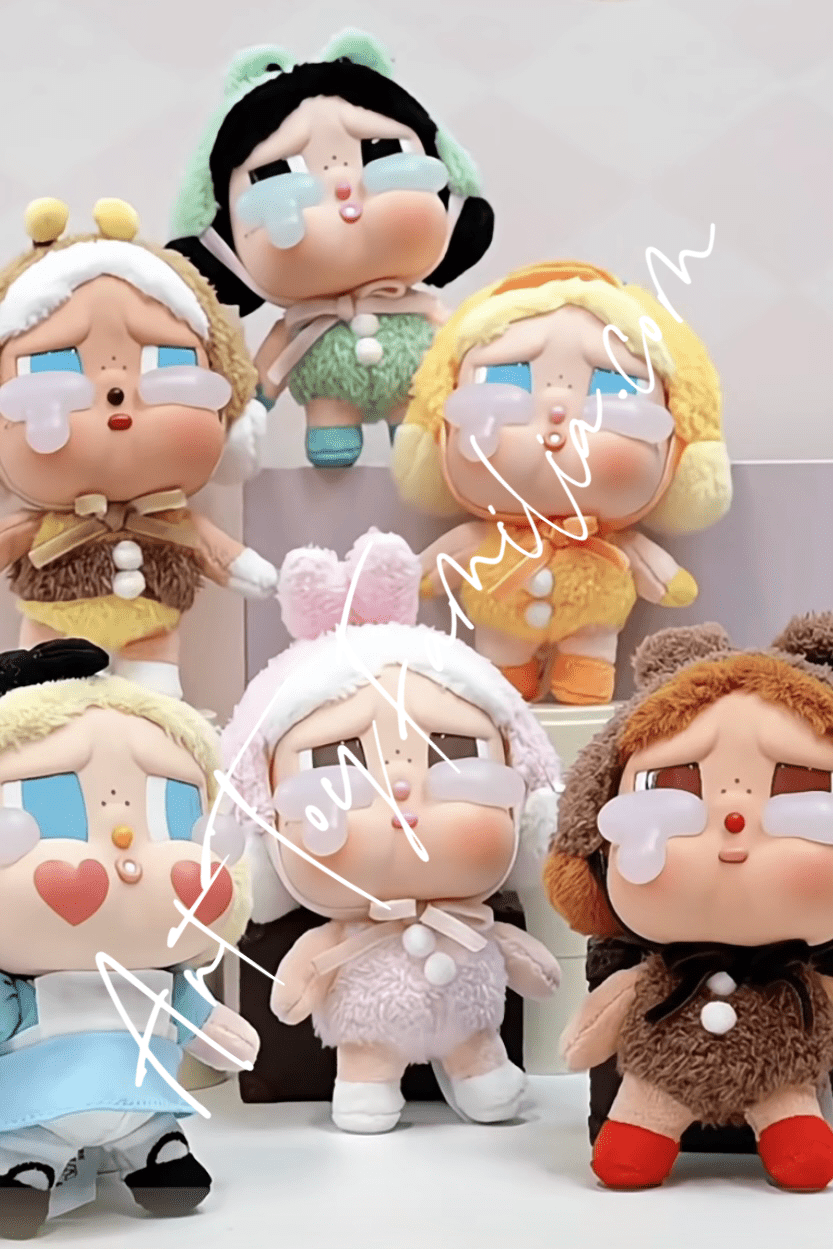 crybaby-crying-again-vinyl-plush-pendantPOP Mart Crybaby