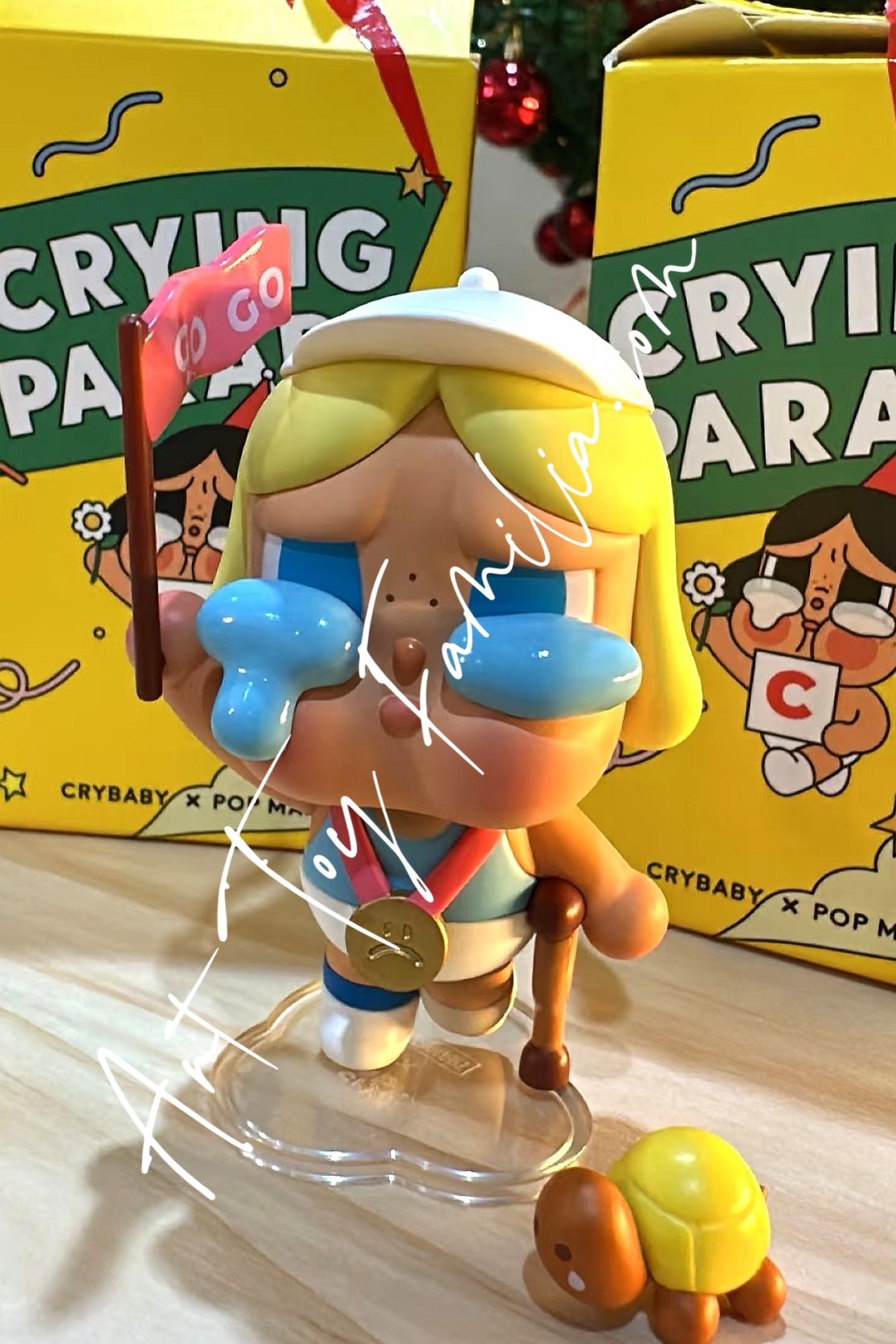 crybaby-crying-parade-series-POP Mart Crybaby